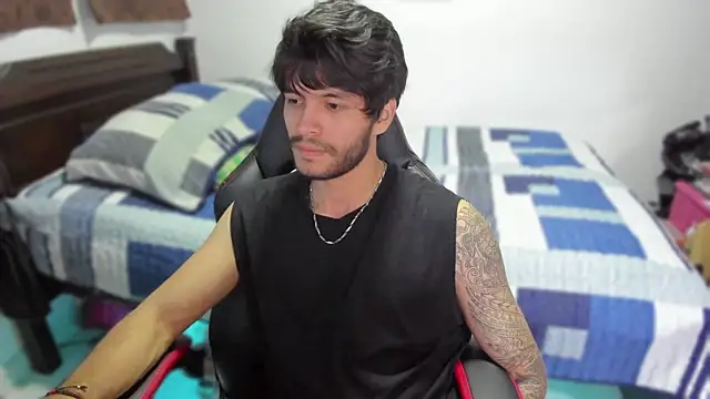 justin stark7 online show from January 13, 2025, 11:27 pm