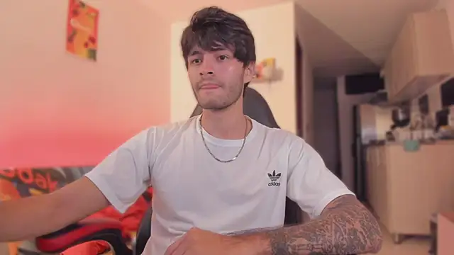 justin stark7 online show from November 7, 2025, 10:57 pm