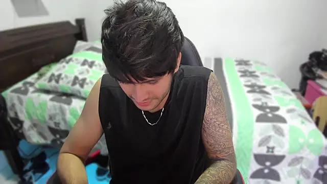 justin stark7 online show from January 28, 2025, 1:29 am