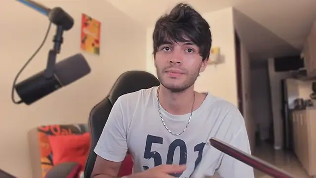 justin stark7 online show from September 25, 2025, 11:11 pm