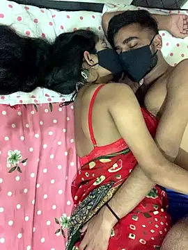 Snapshot of hottiess69 chatting on September 13, 2025, 5:29 am hottiess69 online show from September 13, 2025, 5:29 am