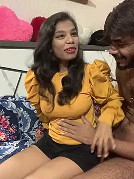 Snapshot of hottiess69 chatting on February 14, 2025, 7:02 pm hottiess69 online show from February 14, 2025, 7:02 pm