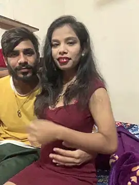 Snapshot of hottiess69 chatting on February 6, 2025, 6:35 pm hottiess69 online show from February 6, 2025, 6:35 pm