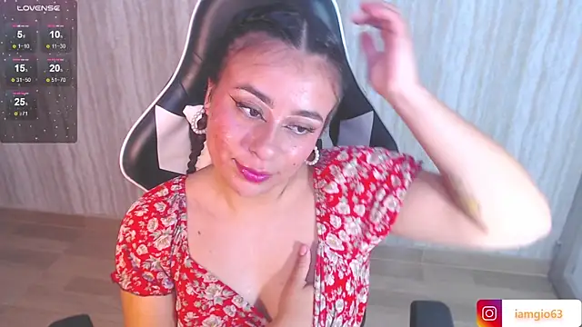 Georgina 1t online show from March 13, 2025, 3:28 pm