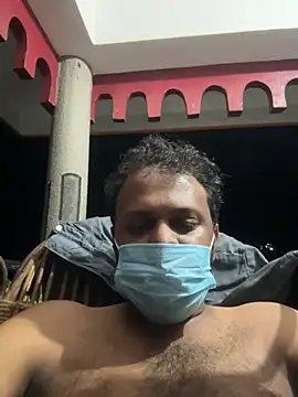 mallucutee online show from November 28, 2025, 2:50 pm