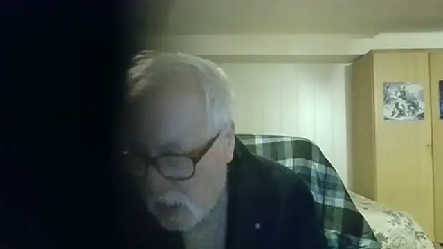 Snapshot of Sammy1660 chatting on April 29, 2026, 9:54 pm Sammy1660 online show from April 29, 2026, 9:54 pm