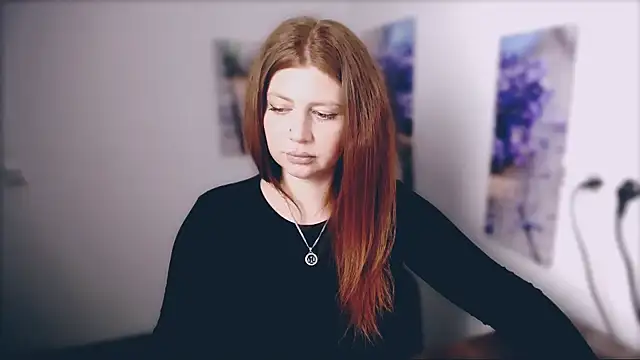 Lizzy Love online show from April 7, 2026, 12:40 pm