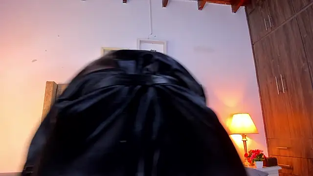 allisson m online show from March 17, 2026, 12:08 pm