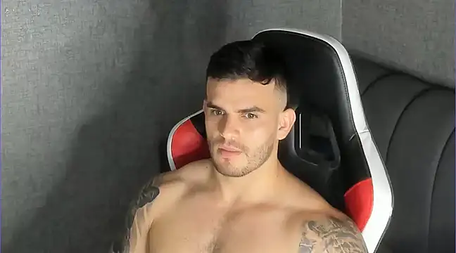 Ricardogo19 online show from March 13, 2025, 2:27 am