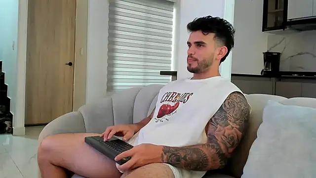 Ricardogo19 online show from February 12, 2026, 1:00 pm