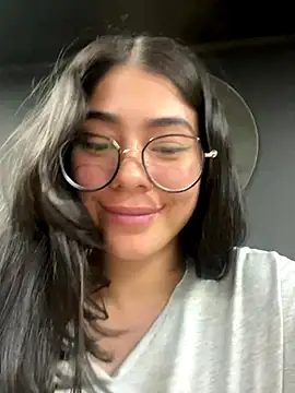 LoaLuxury online show from October 11, 2025, 9:16 pm