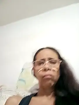 JuanitaDelMar online show from November 21, 2025, 1:59 am