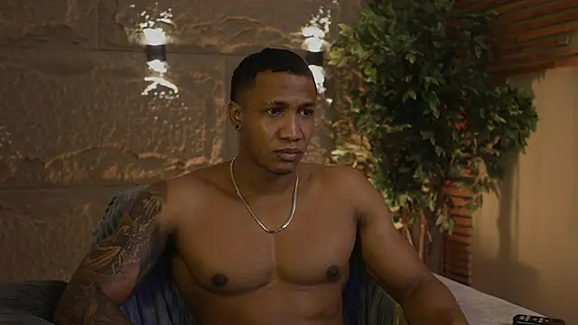 Logan Varela online show from October 7, 2025, 1:01 pm