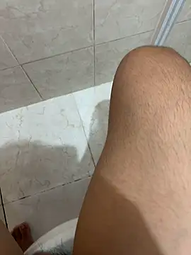 Snapshot of riel3415 chatting on February 1, 2025, 2:58 am riel3415 online show from February 1, 2025, 2:58 am