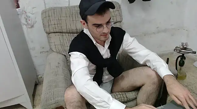 erikamavrik online show from January 26, 2025, 1:15 pm