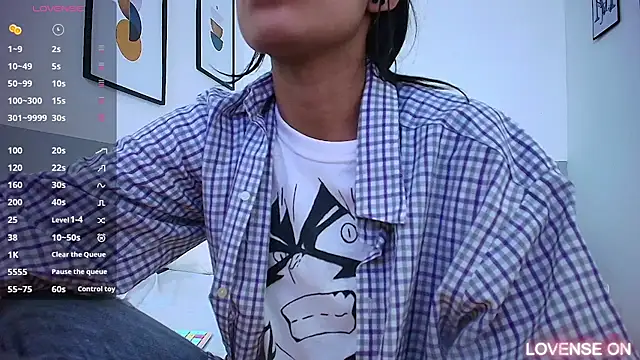 yourcuteneighbourr online show from March 18, 2025, 3:02 am