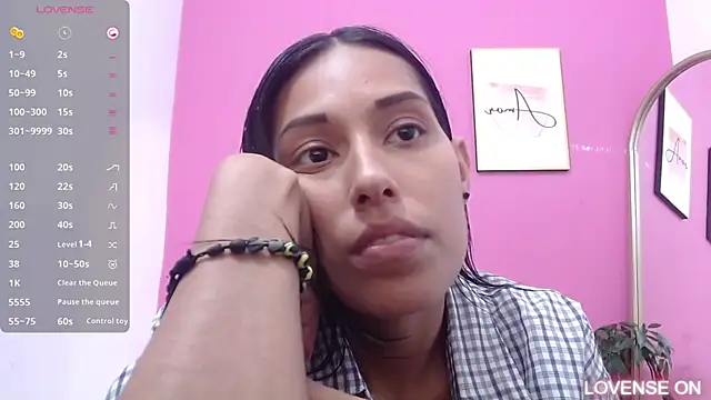 yourcuteneighbourr online show from March 22, 2025, 9:24 am