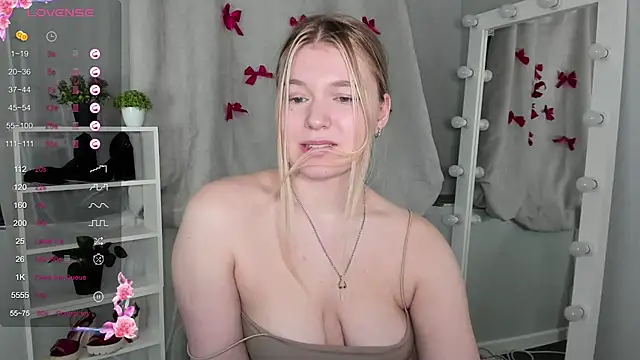 Rebecca Kelly online show from March 11, 2025, 9:37 pm