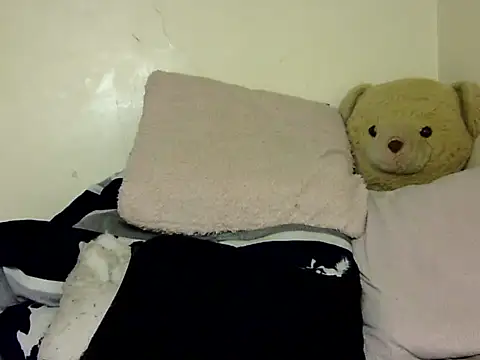 Snapshot of Sexxy_slim_honey chatting on December 4, 2025, 3:44 pm Sexxy slim honey online show from December 4, 2025, 3:44 pm