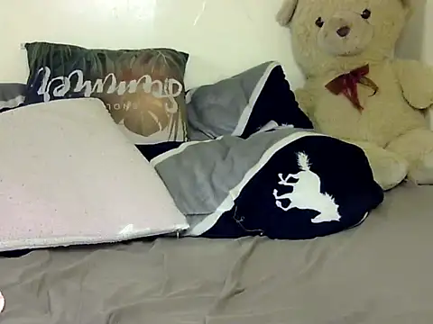 Sexxy slim honey online show from April 3, 2026, 2:51 am