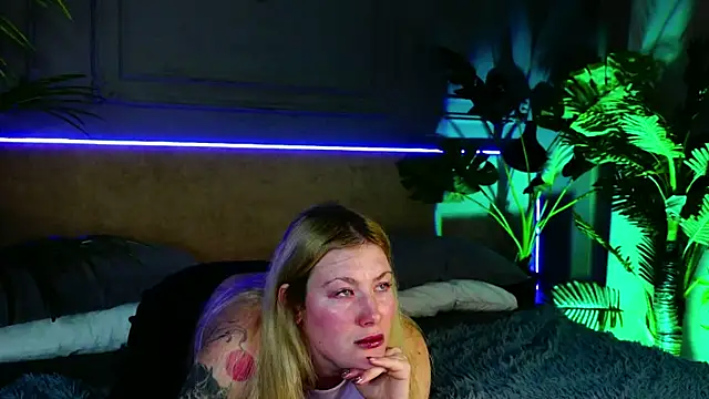 Liv Fay online show from March 19, 2025, 11:57 pm