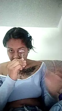 Snapshot of Tiphanydirty3 chatting on February 6, 2026, 11:56 pm Tiphanydirty3 online show from February 6, 2026, 11:56 pm