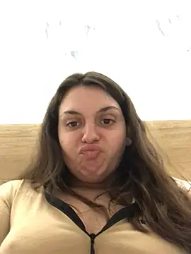 Sxybitch2024 online show from February 5, 2026, 9:54 pm