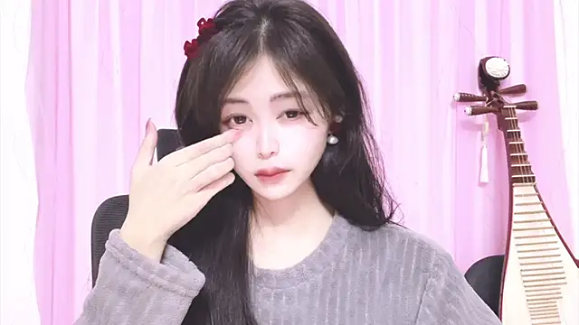 ---MIA--- online show from November 26, 2025, 2:06 pm