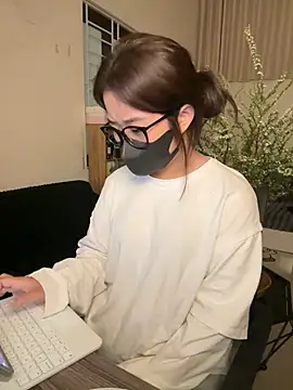 Jenni nana online show from February 2, 2026, 6:23 am