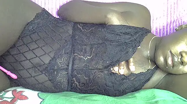 Snapshot of sexybree_ chatting on February 21, 2025, 9:43 pm sexybree online show from February 21, 2025, 9:43 pm