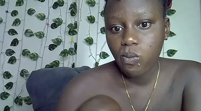 Snapshot of sexybree_ chatting on February 19, 2025, 11:38 am sexybree online show from February 19, 2025, 11:38 am