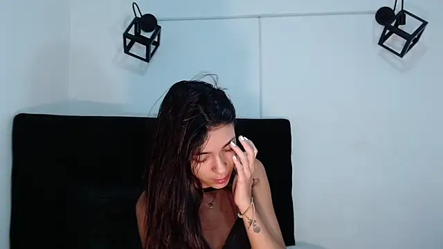 srta luciana online show from October 11, 2025, 12:39 pm