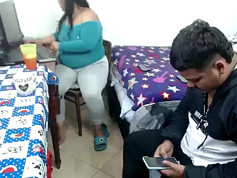 Boycuriousxxx online show from January 17, 2026, 1:04 pm