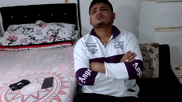 Boycuriousxxx online show from April 2, 2026, 10:22 am