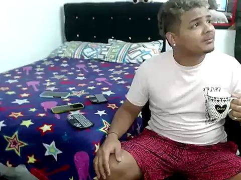 Boycuriousxxx online show from September 29, 2025, 11:05 am