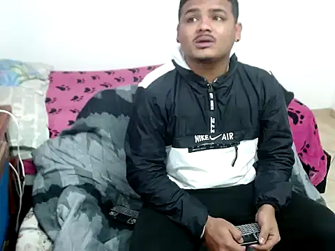 Boycuriousxxx online show from January 15, 2026, 12:08 pm