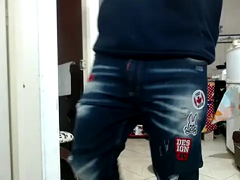 Boycuriousxxx online show from December 3, 2025, 5:01 pm