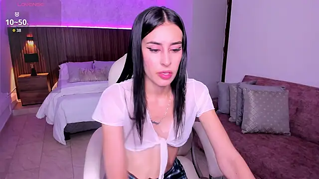 karlaa james online show from October 4, 2025, 11:23 am