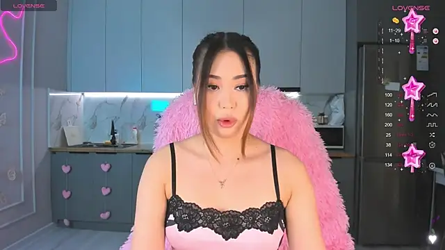 carpe diemmm online show from March 3, 2025, 9:05 pm