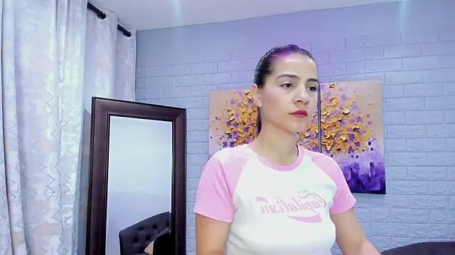 Miranda doll  online show from September 13, 2025, 12:05 pm