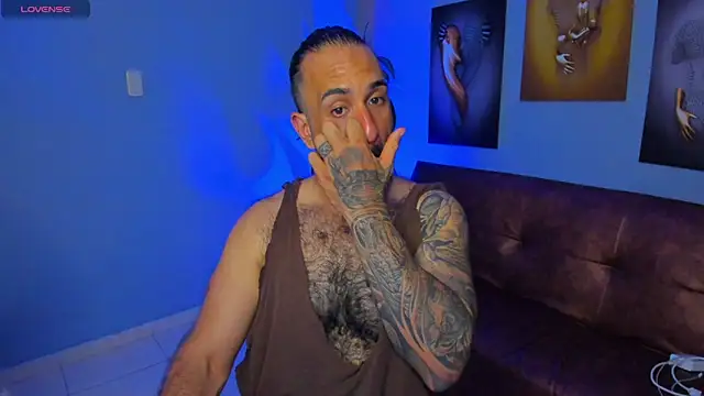 mr maik online show from October 9, 2025, 8:09 pm