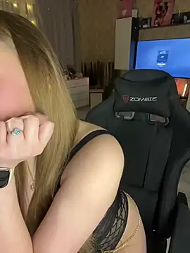 Lexi noah online show from December 12, 2024, 7:37 pm