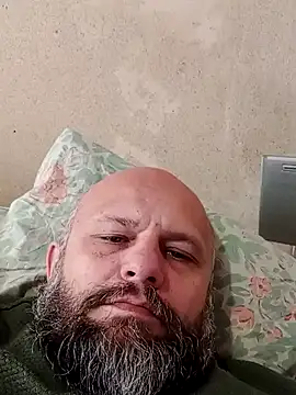 AlexandruCsaba online show from February 3, 2025, 9:52 am