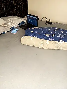 firewaist online show from September 28, 2025, 5:25 am