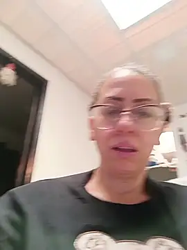 miss hanna07 online show from November 14, 2025, 4:10 pm