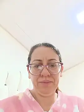 miss hanna07 online show from June 3, 2026, 12:39 pm