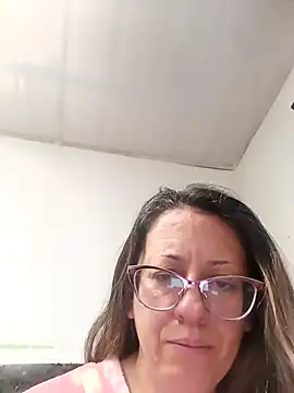 miss hanna07 online show from September 24, 2025, 1:28 pm