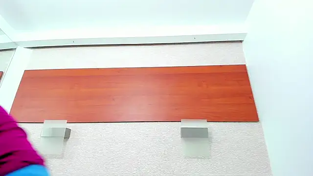 maddy cartter online show from December 15, 2025, 10:54 am