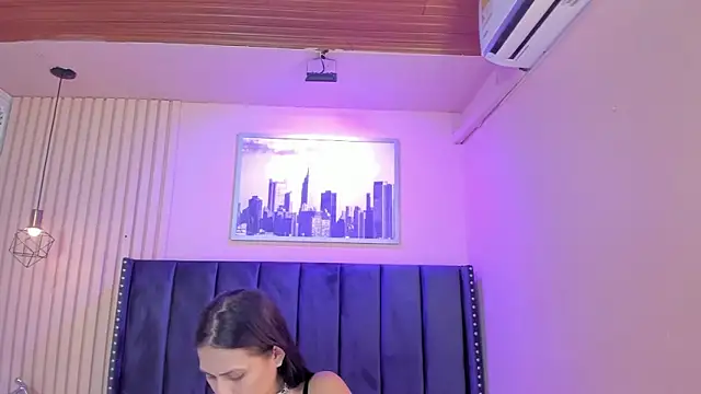 diosa cristal online show from June 17, 2026, 3:39 am