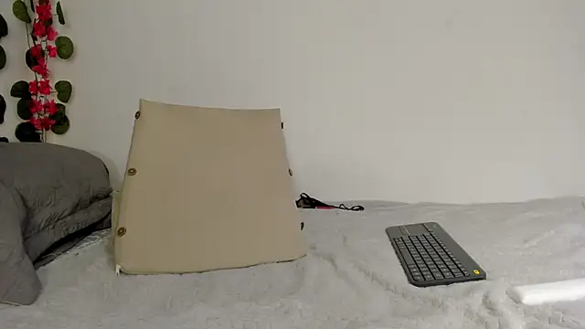 megan dolly777 online show from March 2, 2025, 6:37 am